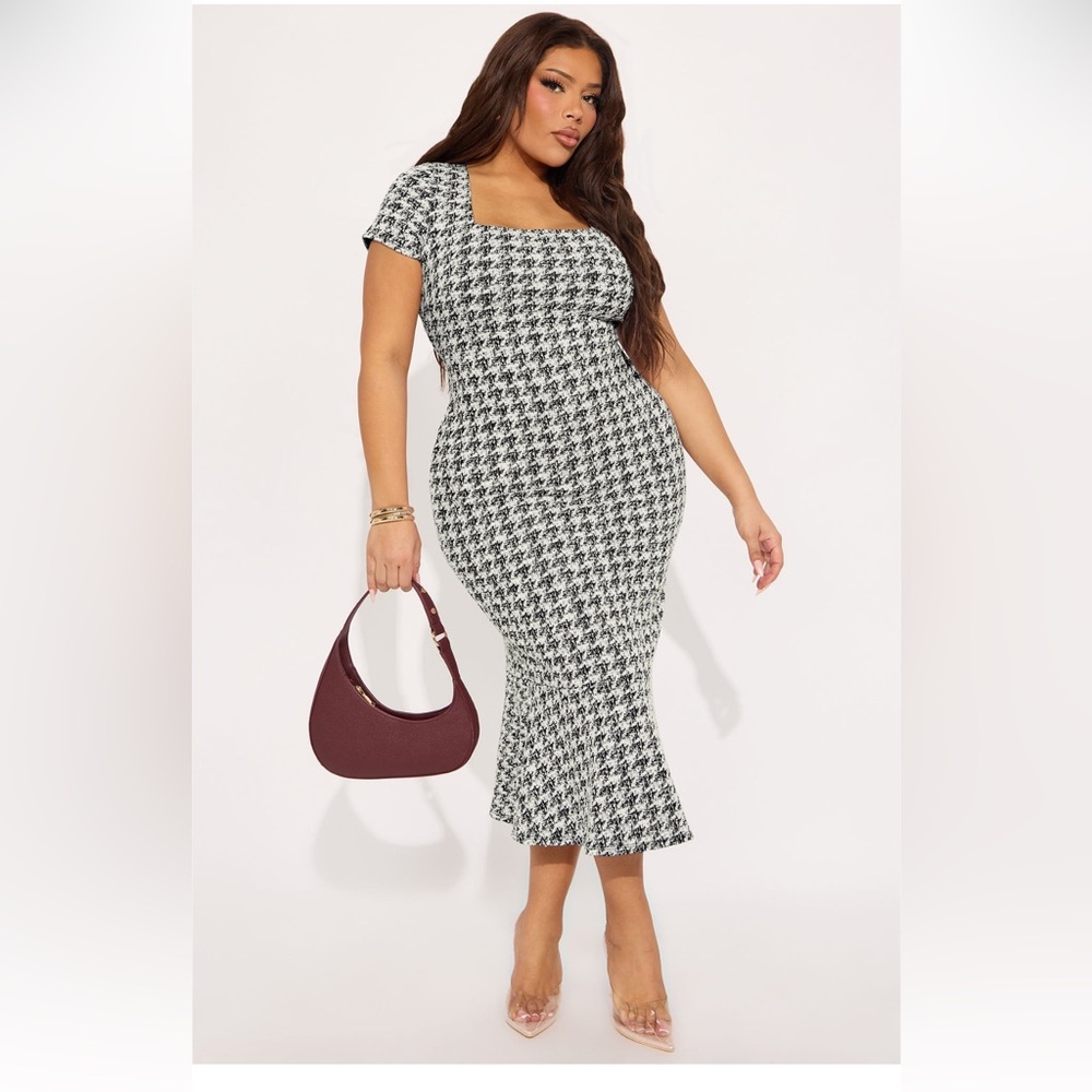 Elegant Black and White Houndstooth Dress